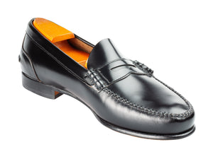 Classic Black Mocassinis