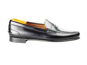 Classic Black Mocassinis